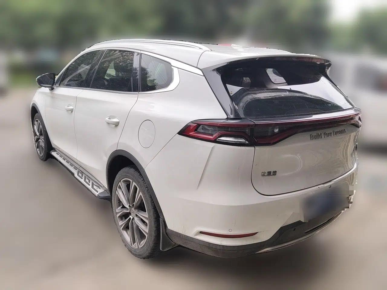 BYD Tang 2018 2.0T Automatic Smart Connect Prestige 7-Seater China V Standard — миниатюра 4