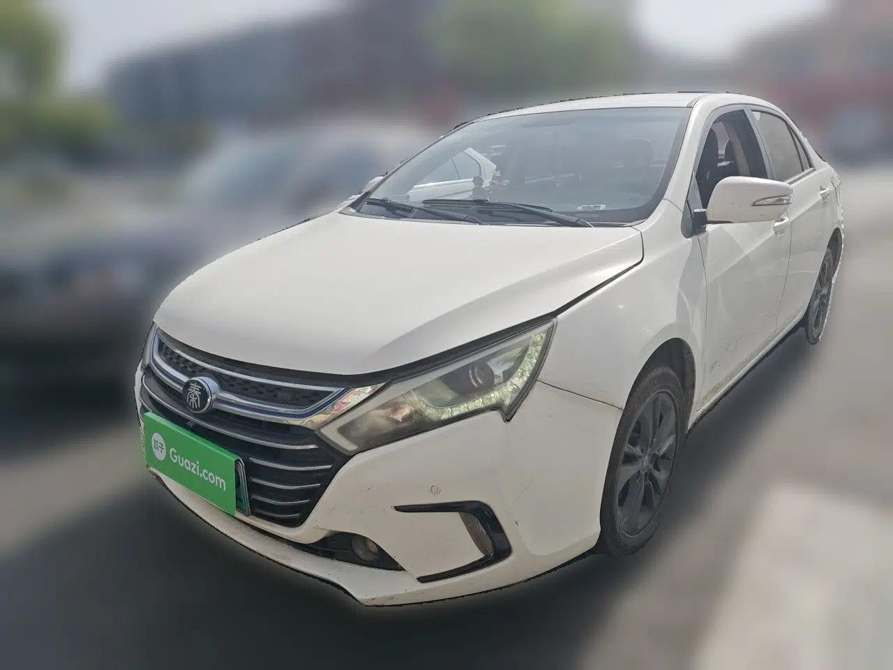 BYD Qin New Energy 2017 1.5T Luxury Model — миниатюра 1