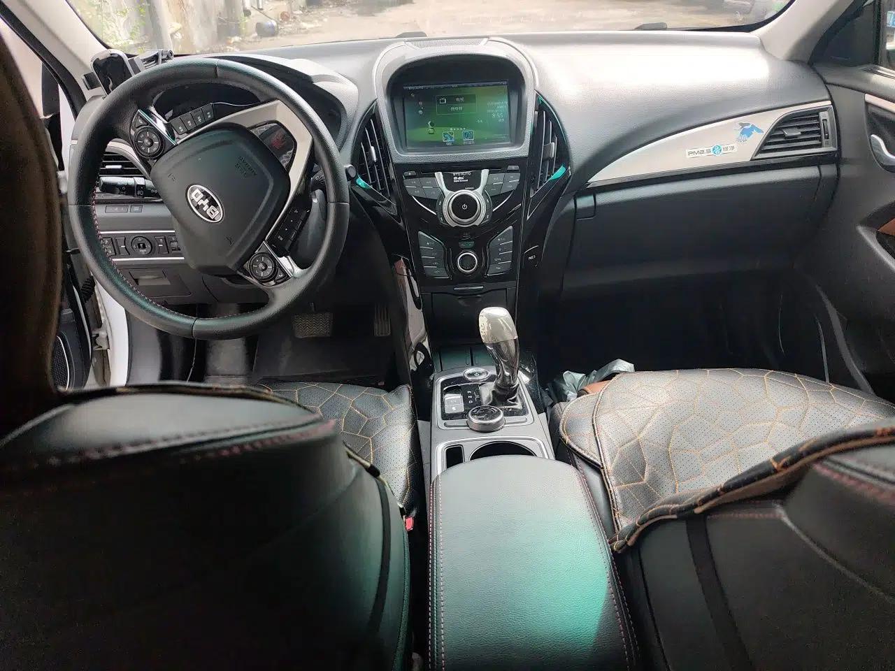 BYD Qin New Energy 2015 1.5T Dual-Crown Flagship Edition — миниатюра 10