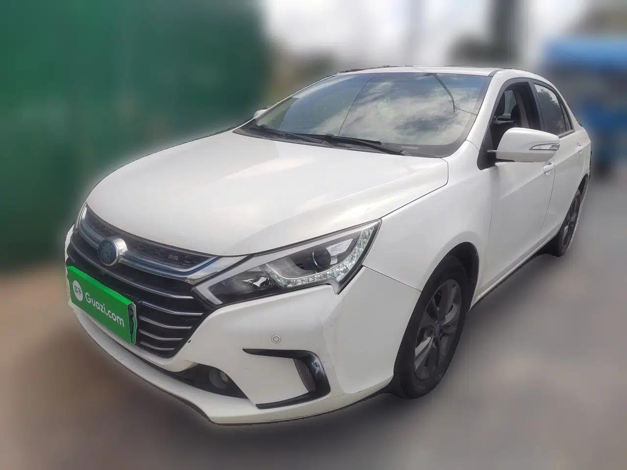BYD Qin New Energy 2017 1.5T Luxury Model — миниатюра 1