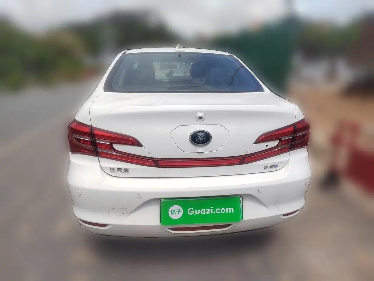 BYD Qin New Energy 2017 1.5T Luxury Model — миниатюра 5