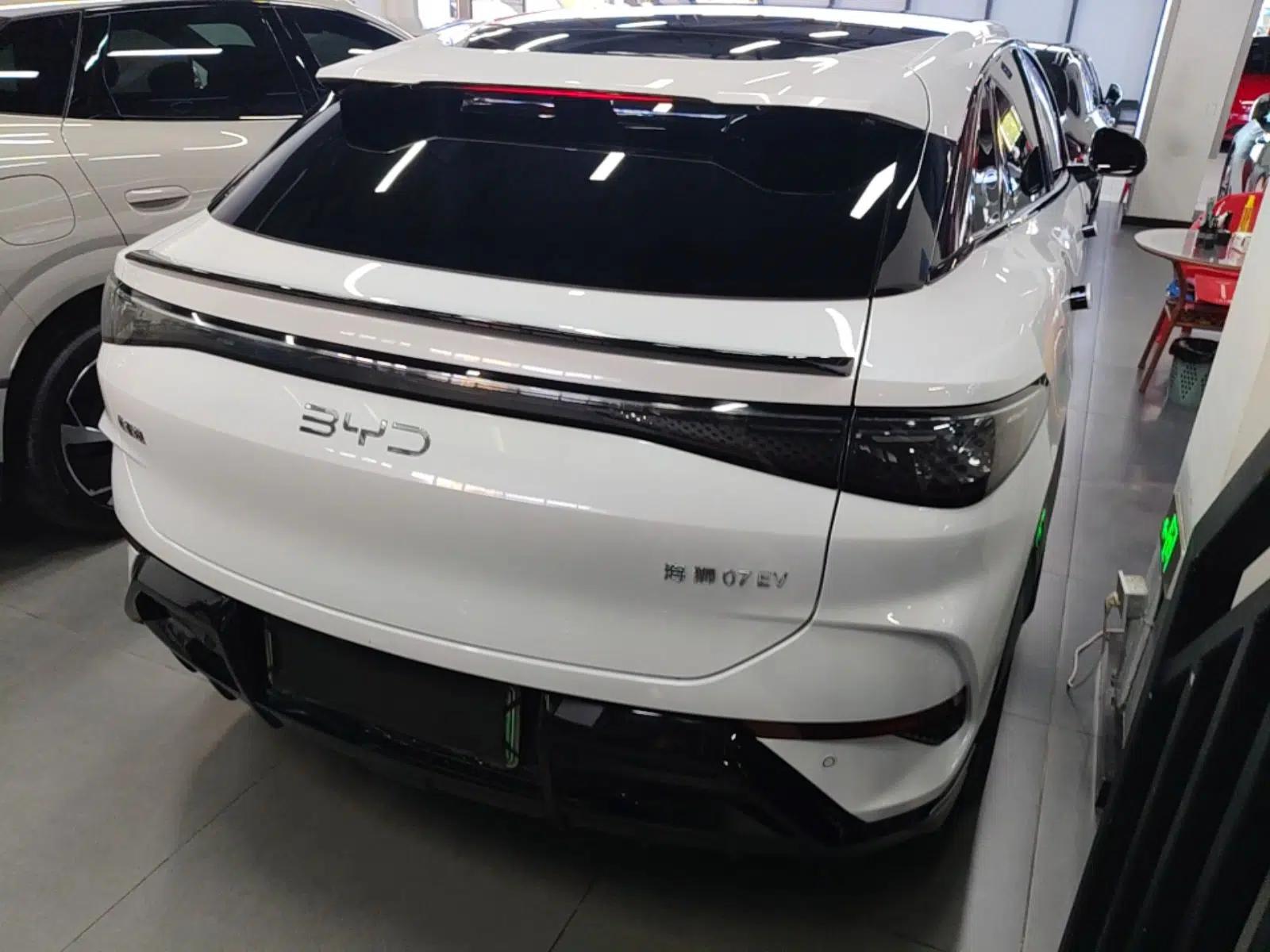 BYD Sealion 07 EV 2024 610 Long-Range Version — миниатюра 6