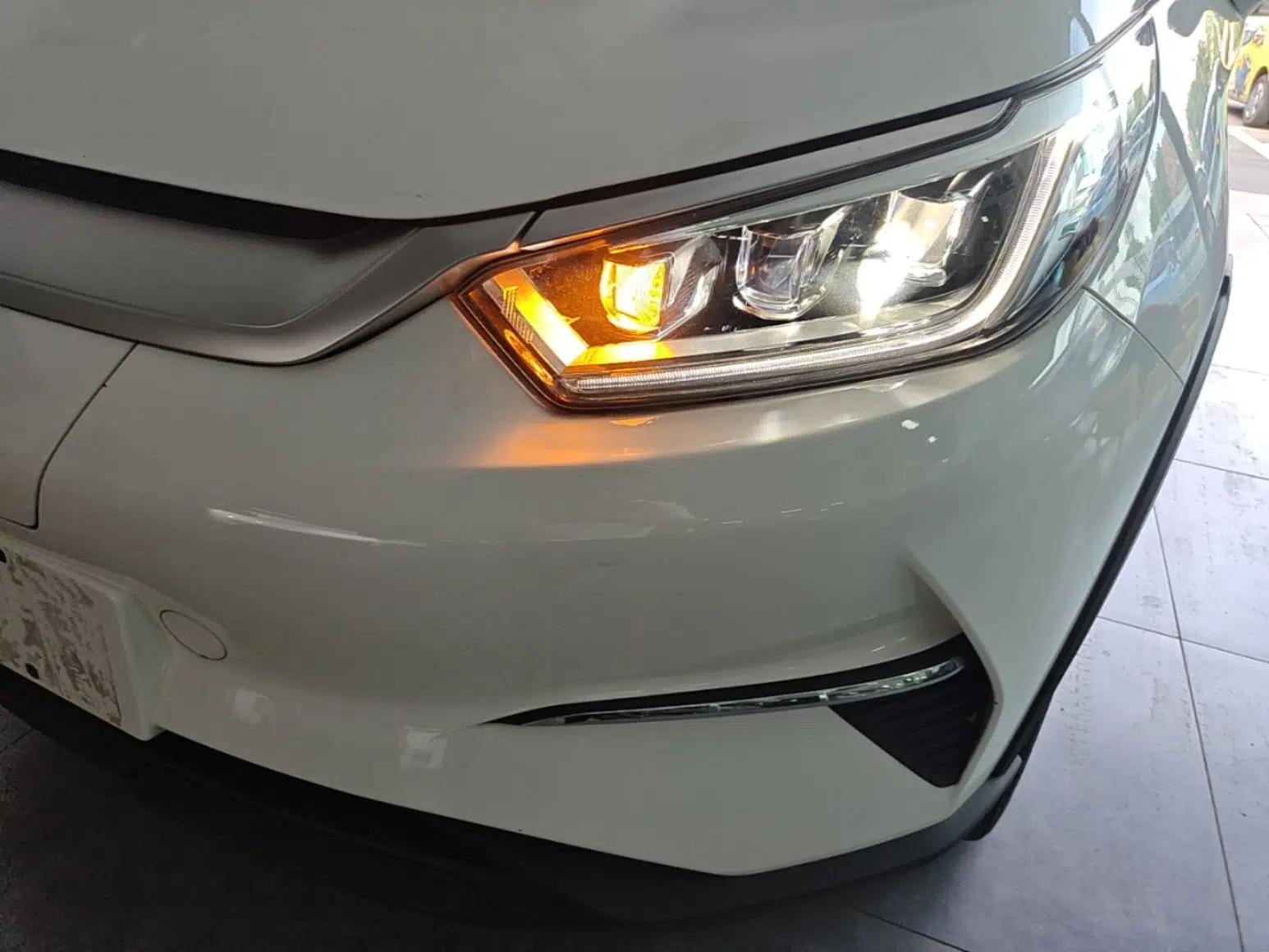 BYD Yuan Pro 2021 401 km Luxury Version — миниатюра 9