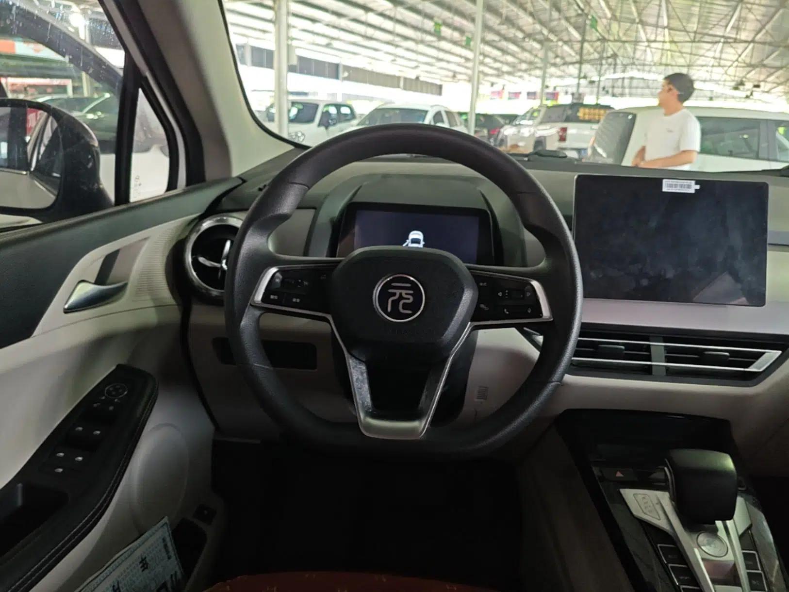 BYD Yuan Pro 2021 401 km Luxury Version — миниатюра 14
