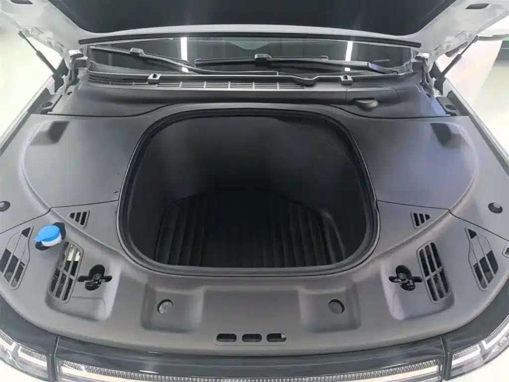 XPeng P7 2021 480E — миниатюра 20