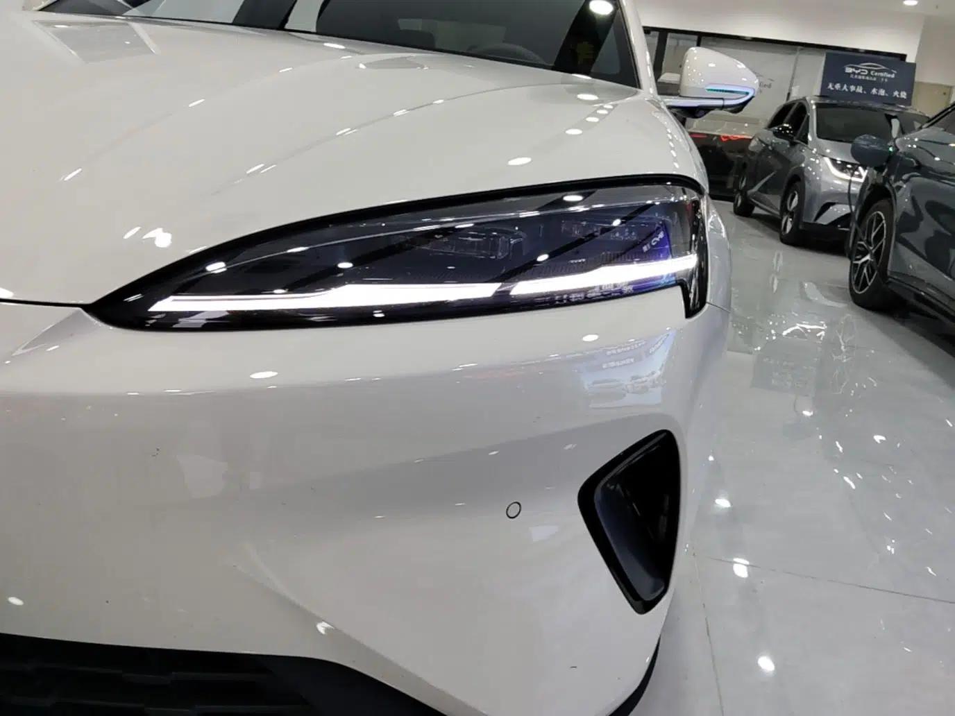 BYD Seal 07 DM-i 2026 DM-i 1.5T 230km Flagship Edition — миниатюра 9