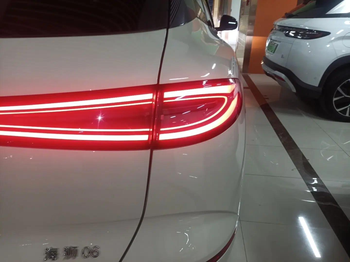 BYD Sealion 06 New Energy 2025 Model DM-i 170 Navigation Plus Edition — миниатюра 8