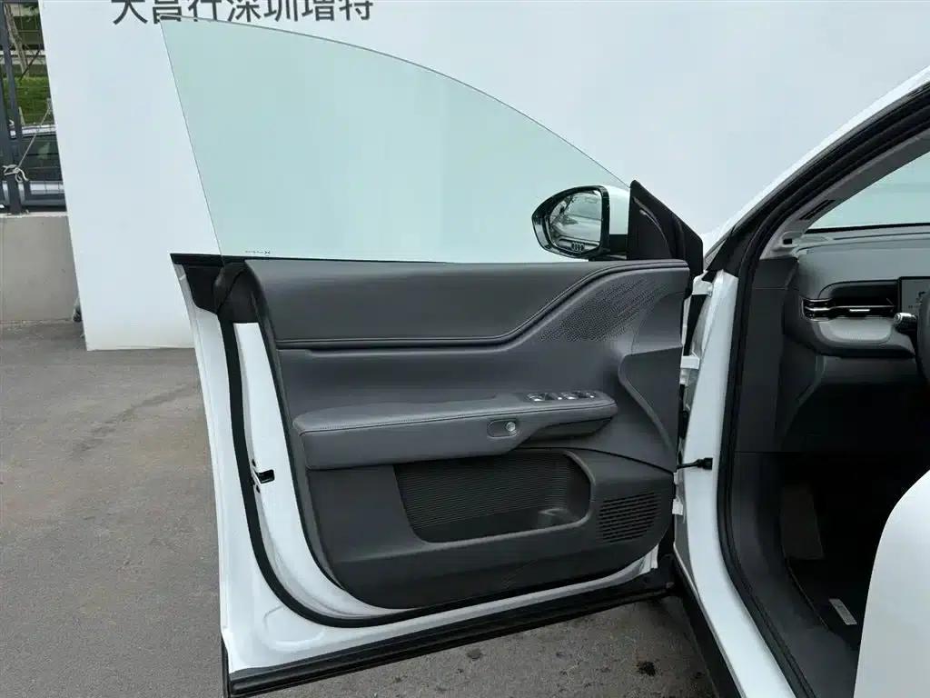 XPeng G6 2025 Model 625 Long Range Max Flagship Edition — миниатюра 15