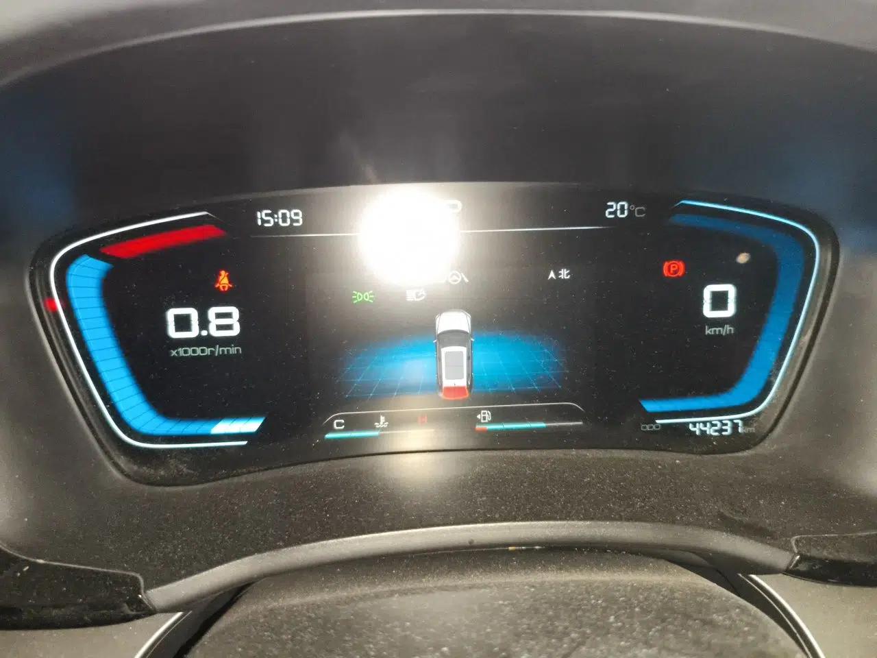 BYD Song PLUS 2020 1.5T Automatic Prestige Version — миниатюра 12