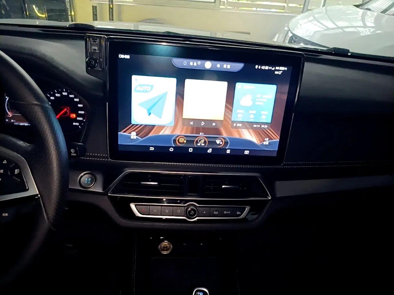 BYD Song New Energy 2019 Song DM 1.5TID Smart Connect Premium Model — миниатюра 16