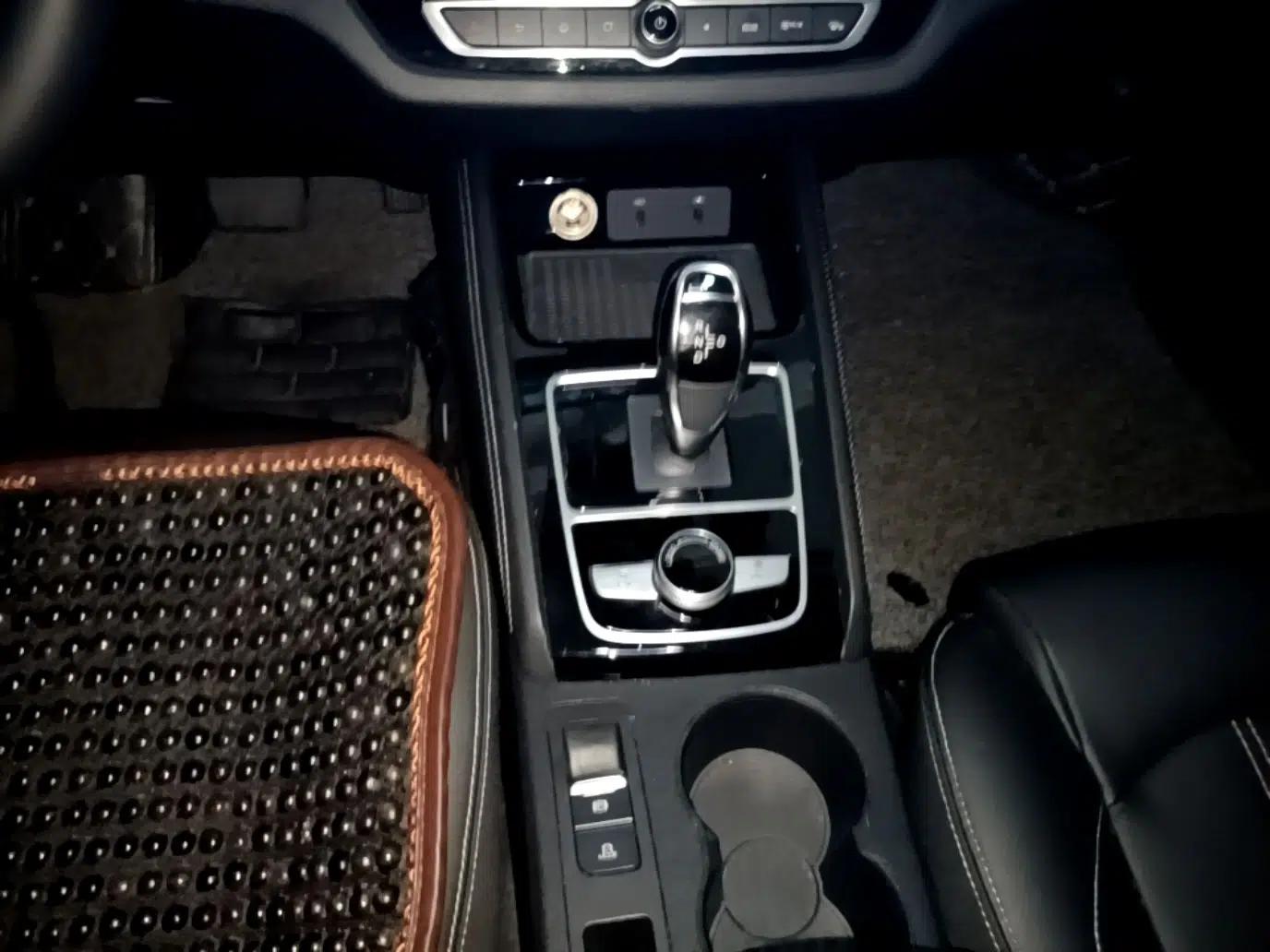 BYD Song New Energy 2019 Song DM 1.5TID Smart Connect Premium Model — миниатюра 17