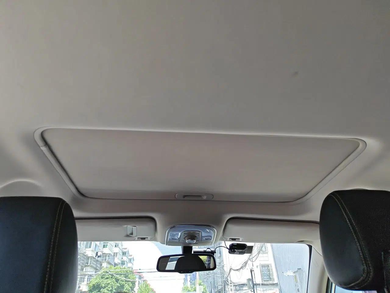BYD Song New Energy 2017 Song DM 1.5TID All-Wheel Drive Luxury Model — миниатюра 19