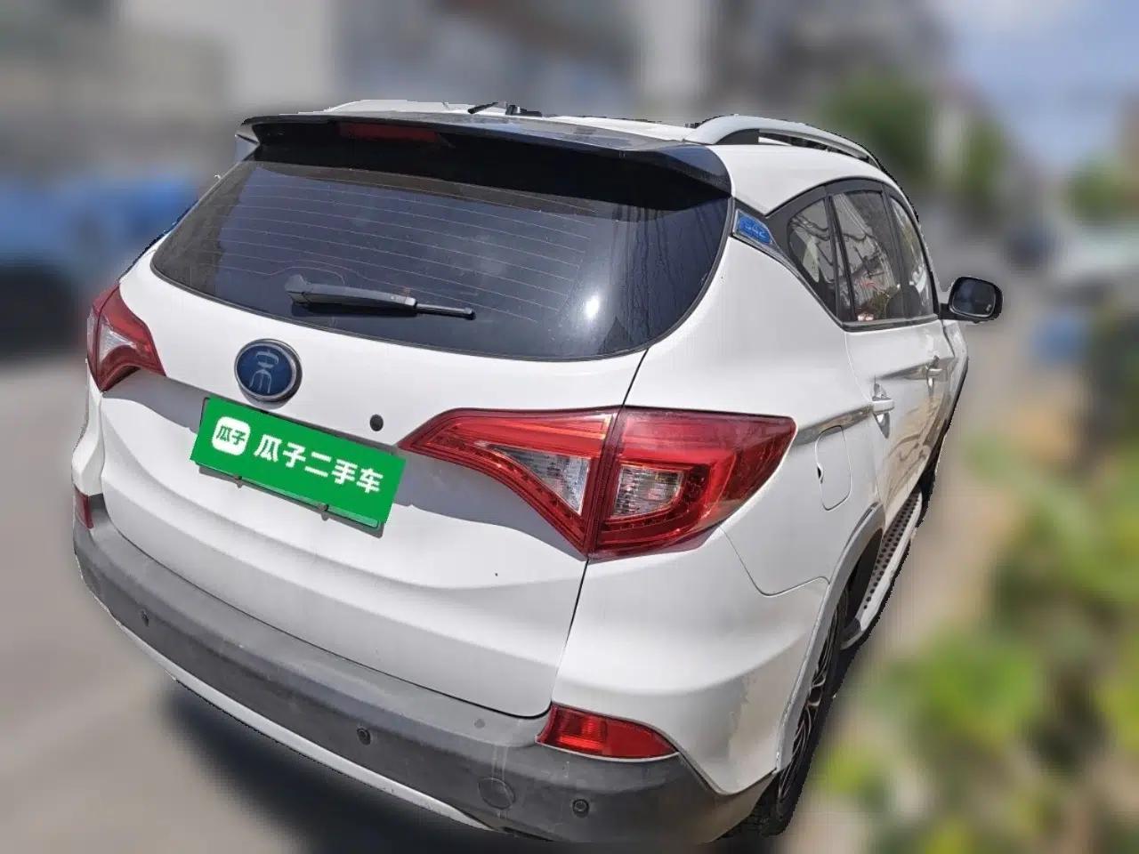 BYD Song New Energy 2017 Song DM 1.5TID All-Wheel Drive Luxury Model — миниатюра 6
