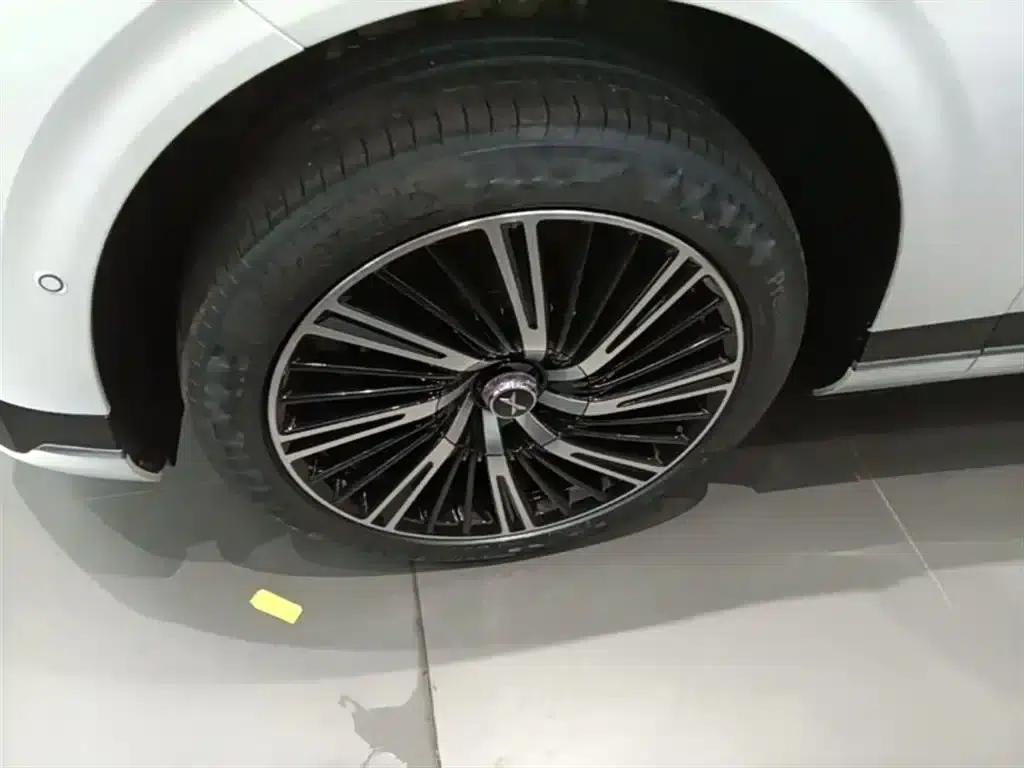 XPeng G9 2022 650 Performance Max — миниатюра 23