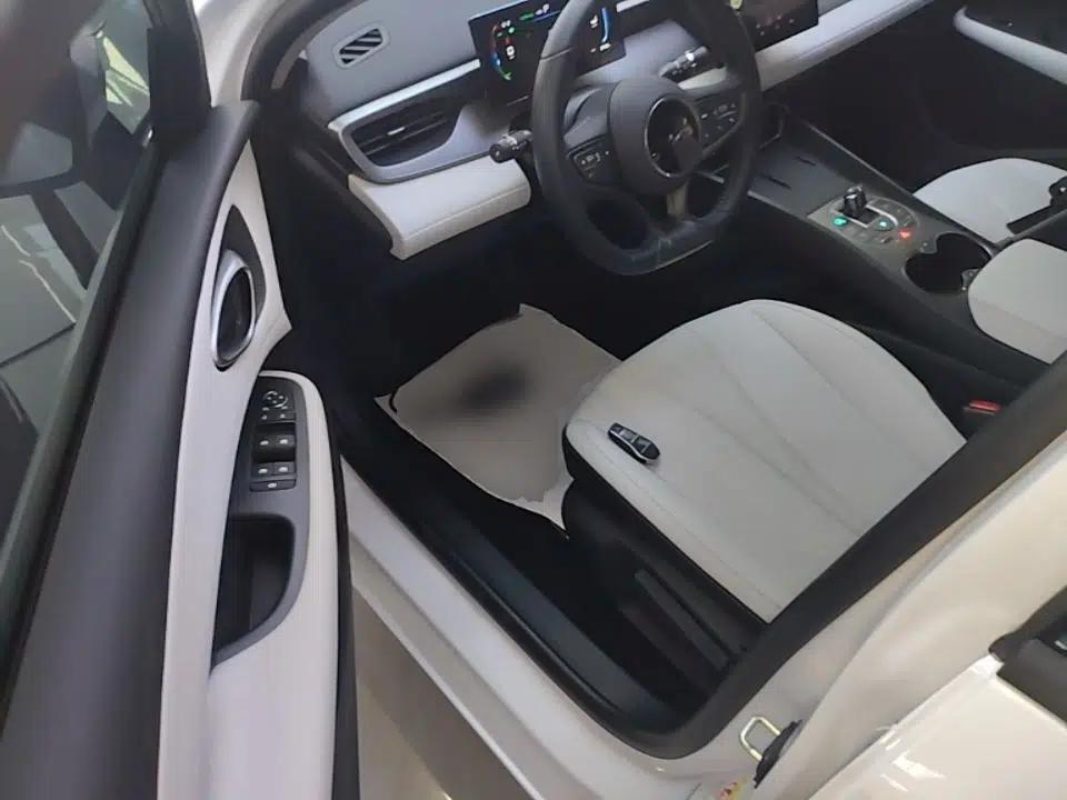 BYD Seal 05 DM-i 2025 DM-i Smart Drive 55KM Luxury Model — миниатюра 19