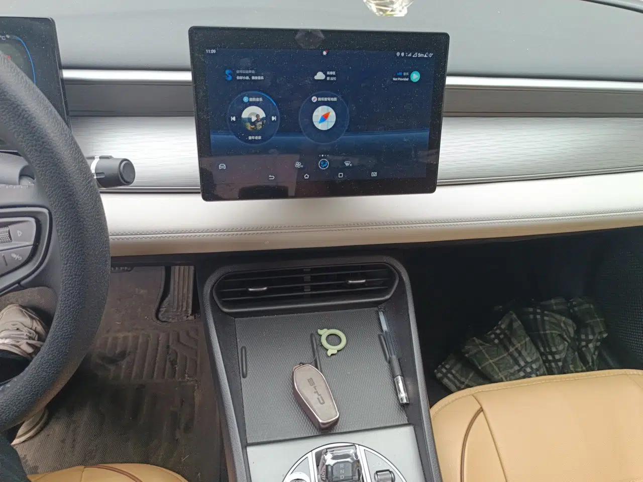 BYD Seal 05 DM-i 2025 DM-i Smart Drive 55KM Luxury Model — миниатюра 14