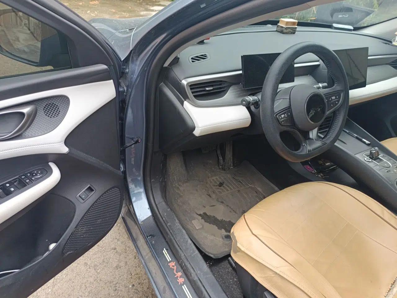 BYD Seal 05 DM-i 2025 DM-i Smart Drive 55KM Luxury Model — миниатюра 17
