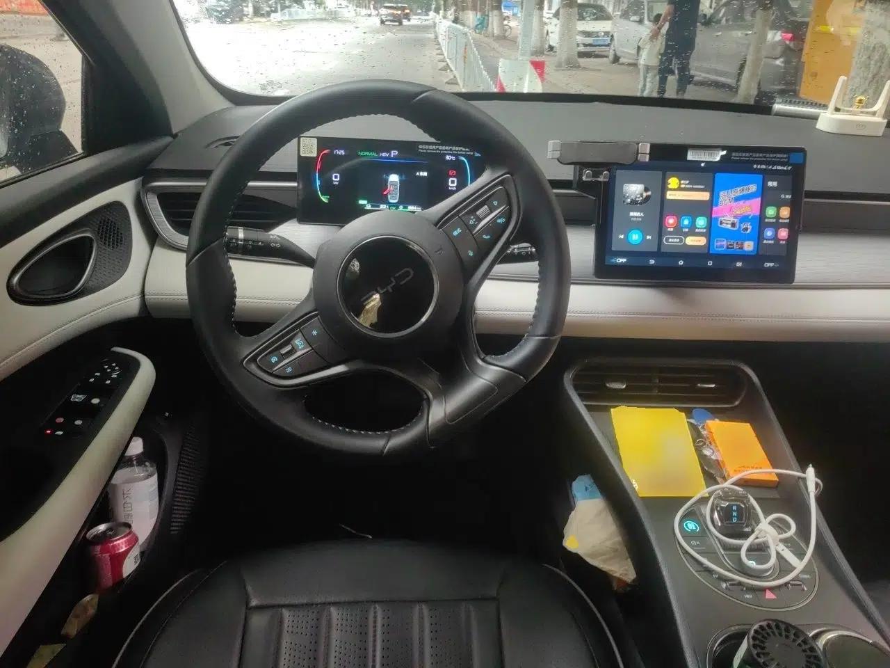 BYD Seal 05 DM-i 2025 DM-i Smart Drive 55KM Luxury Model — миниатюра 11