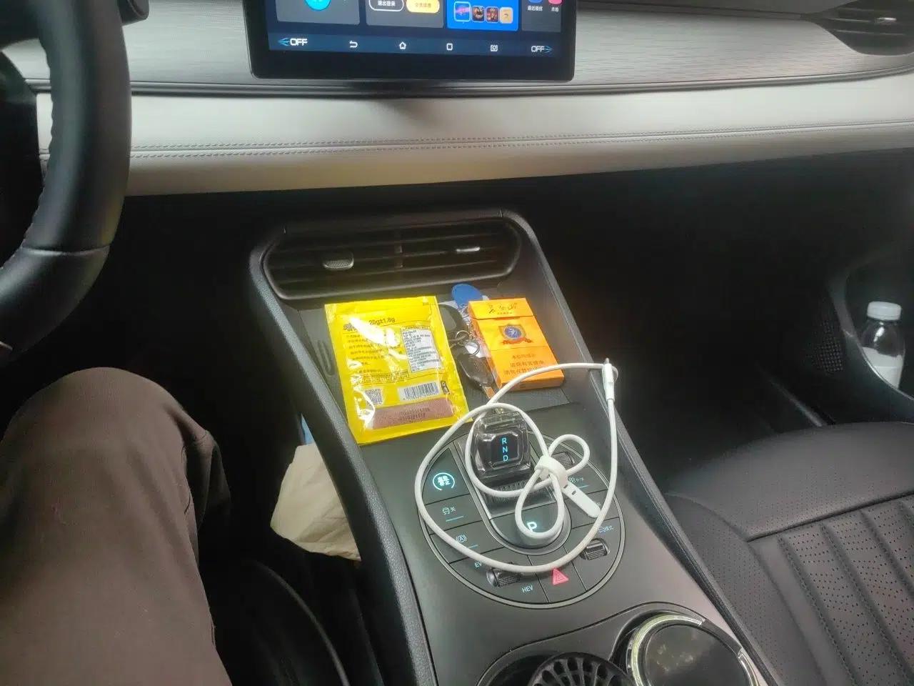 BYD Seal 05 DM-i 2025 DM-i Smart Drive 55KM Luxury Model — миниатюра 15