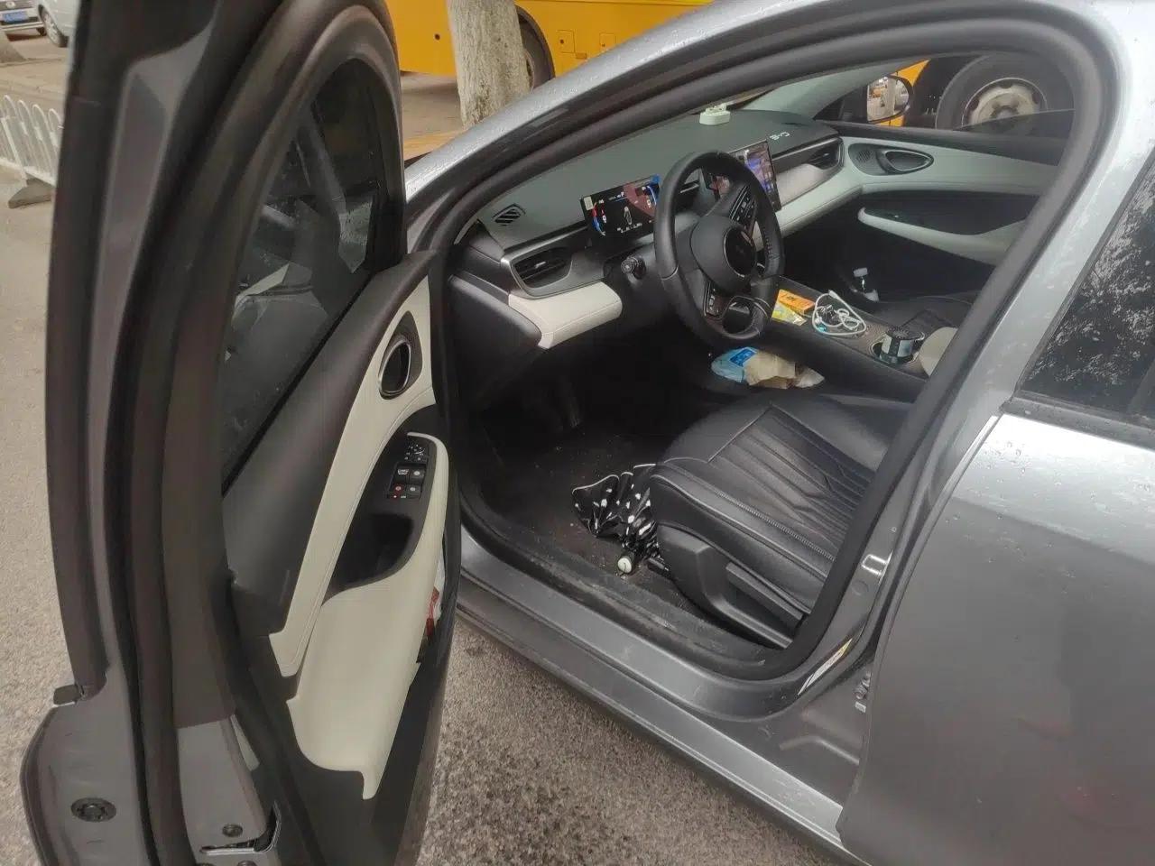 BYD Seal 05 DM-i 2025 DM-i Smart Drive 55KM Luxury Model — миниатюра 17