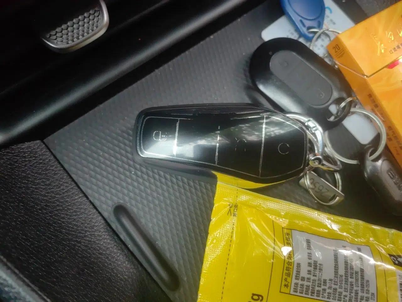 BYD Seal 05 DM-i 2025 DM-i Smart Drive 55KM Luxury Model — миниатюра 9