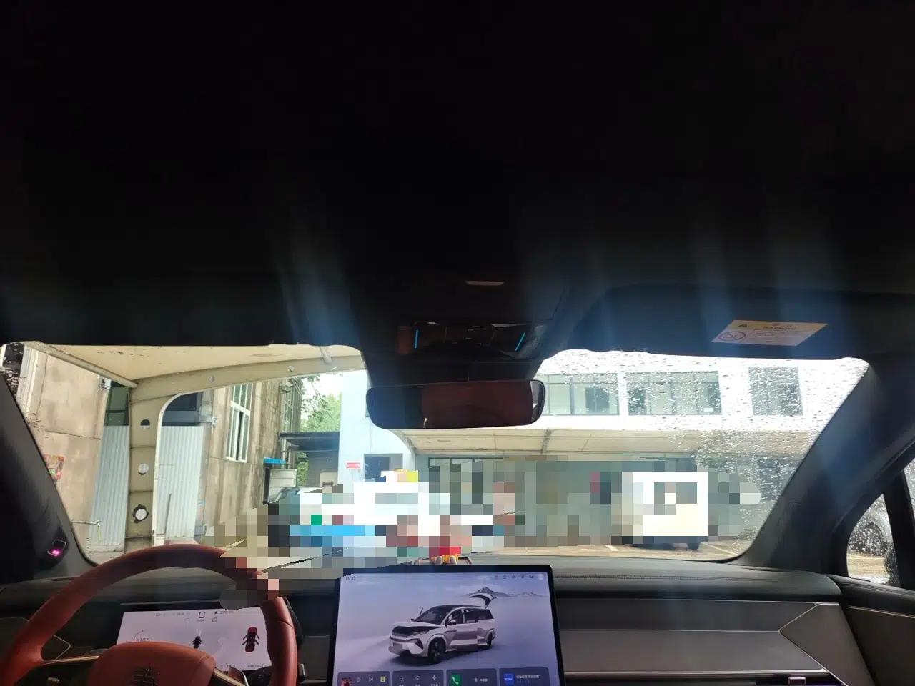BYD Tang L 2025 EV 670KM LiDAR Flagship Version — миниатюра 19