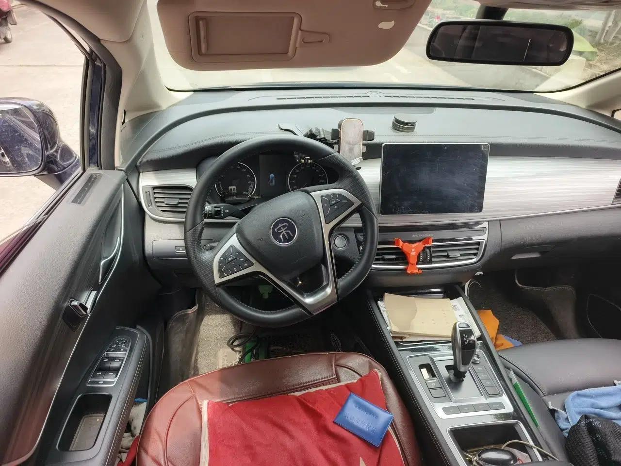 BYD Song MAX New Energy 2019 DM 1.5T Smart Connect Advanced 7-Seater China VI Standard — миниатюра 11