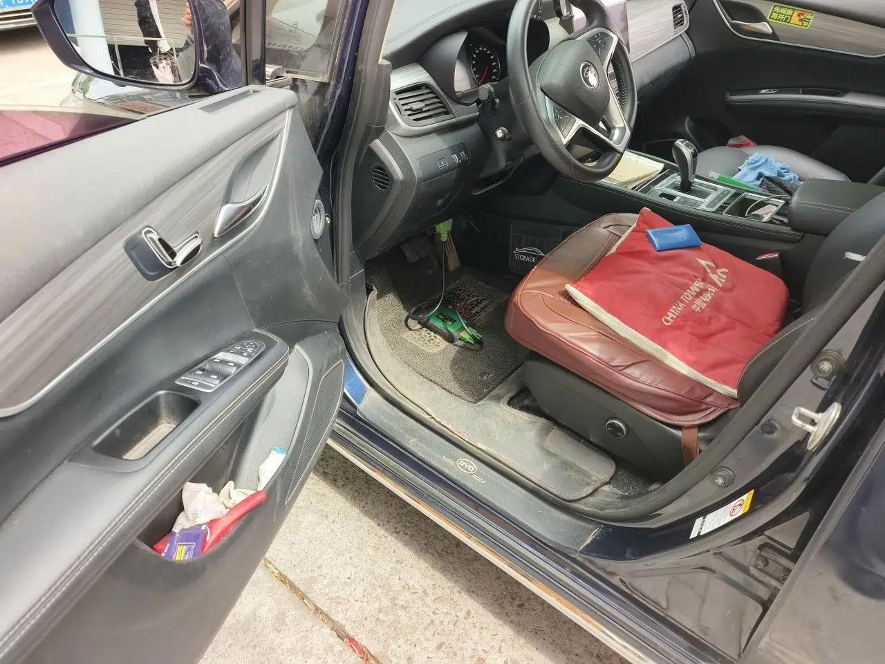 BYD Song MAX New Energy 2019 DM 1.5T Smart Connect Advanced 7-Seater China VI Standard — миниатюра 17