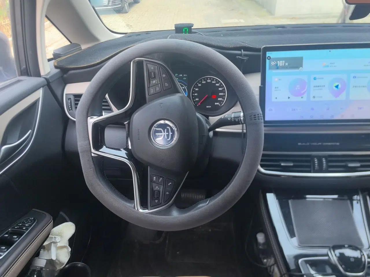 BYD Song MAX New Energy 2022 DM-i 105KM Flagship Model — миниатюра 11