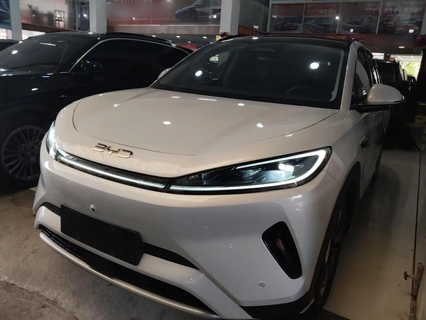 BYD Sealion 05 EV 2025 520 km Flagship SmartDrive Version — миниатюра 1