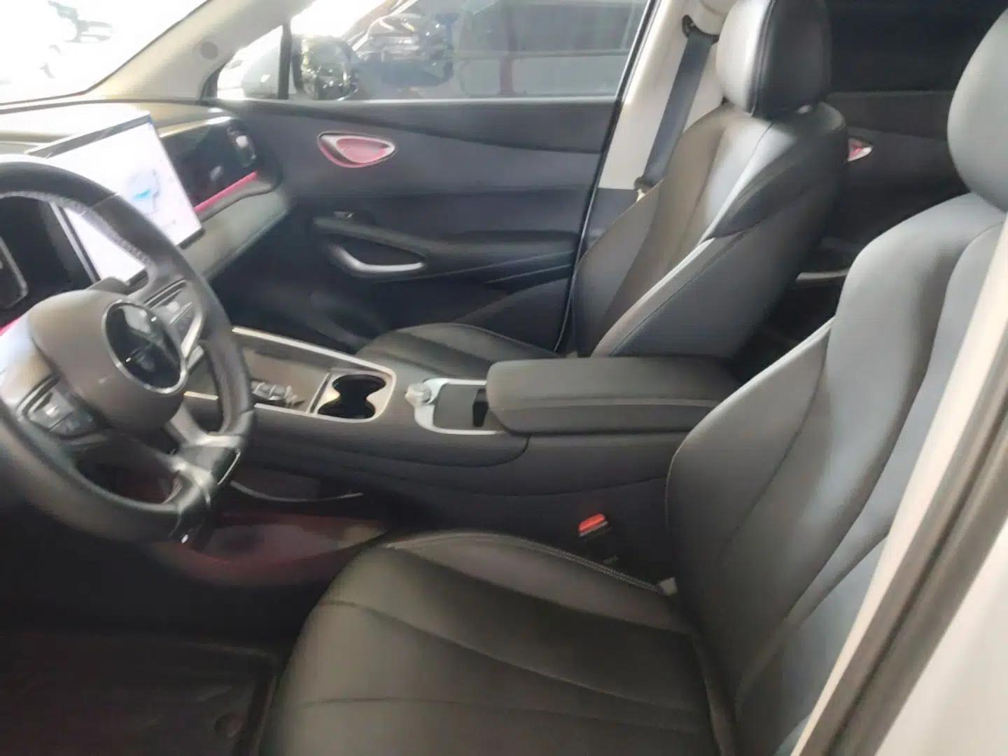 BYD Sealion 05 EV 2025 520 km Flagship SmartDrive Version — миниатюра 18