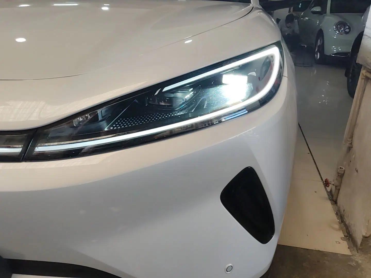 BYD Sealion 05 EV 2025 520 km Flagship SmartDrive Version — миниатюра 9