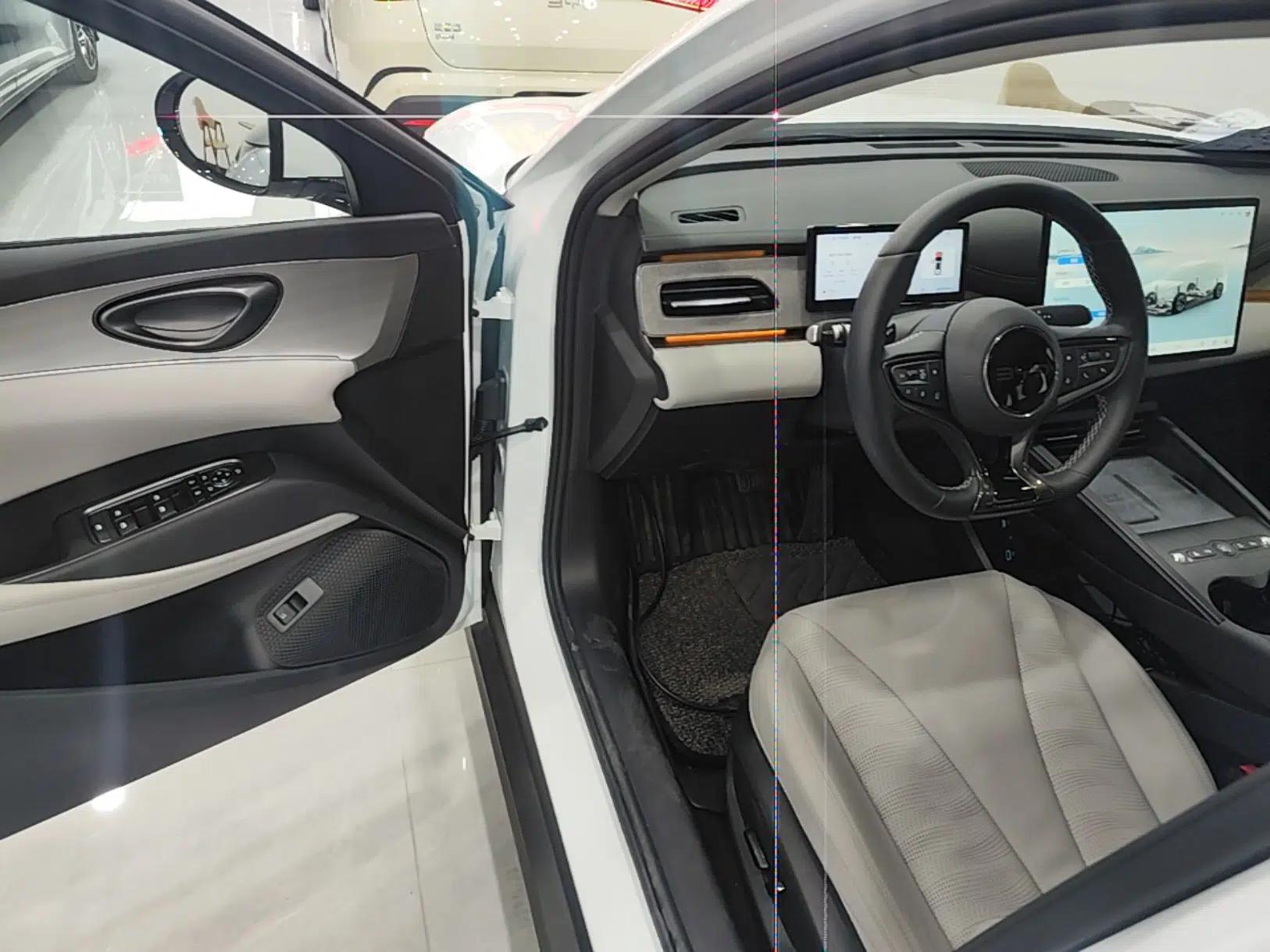 BYD Seal 06 DM-i Touring 2025 DM-i Touring High-End Model — миниатюра 19