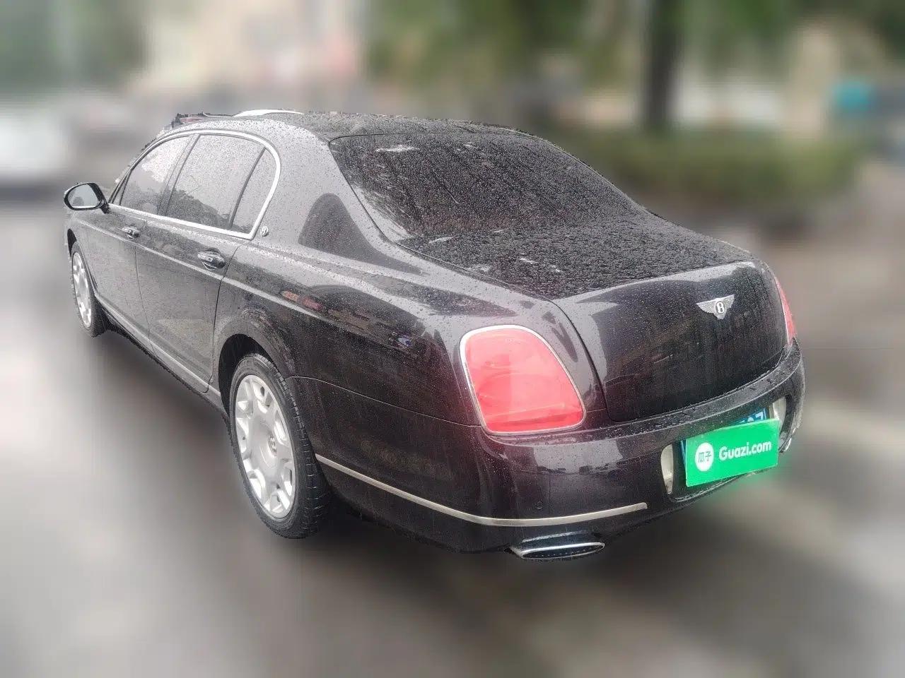 Bentley Flying Spur  — миниатюра 4