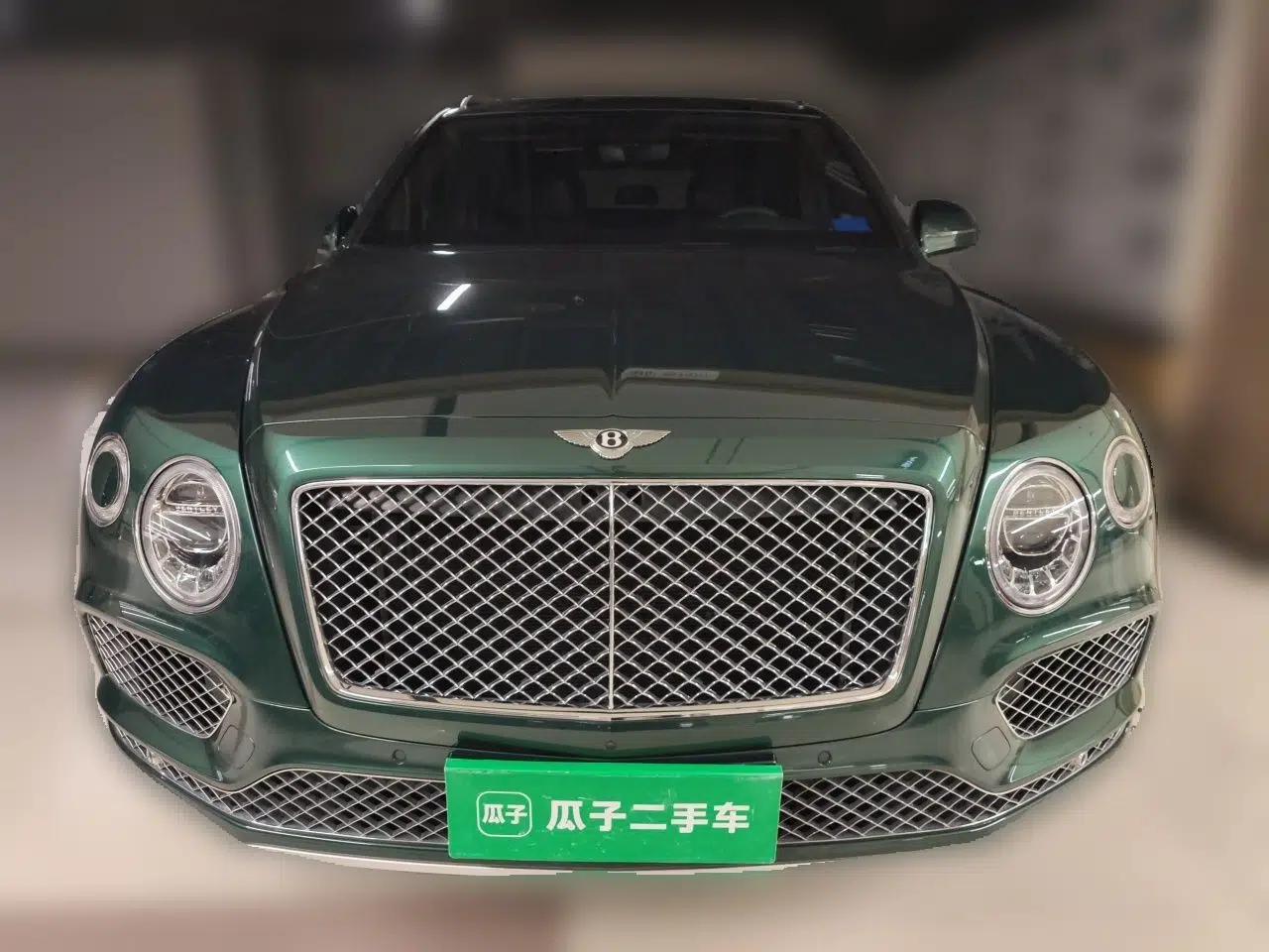 Bentley Bentayga 2018 4.0T V8 — миниатюра 2