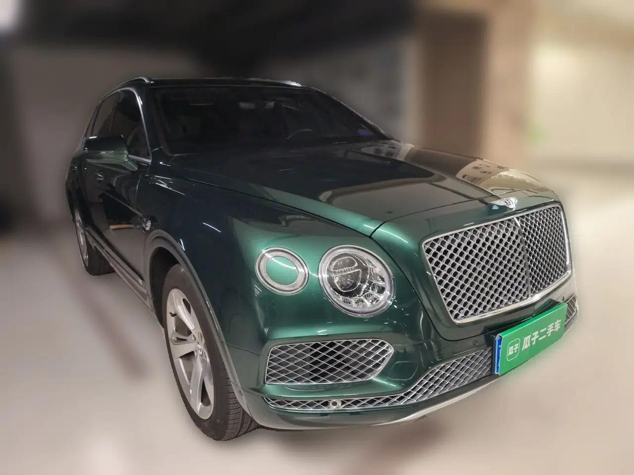 Bentley Bentayga 2018 4.0T V8 — миниатюра 3