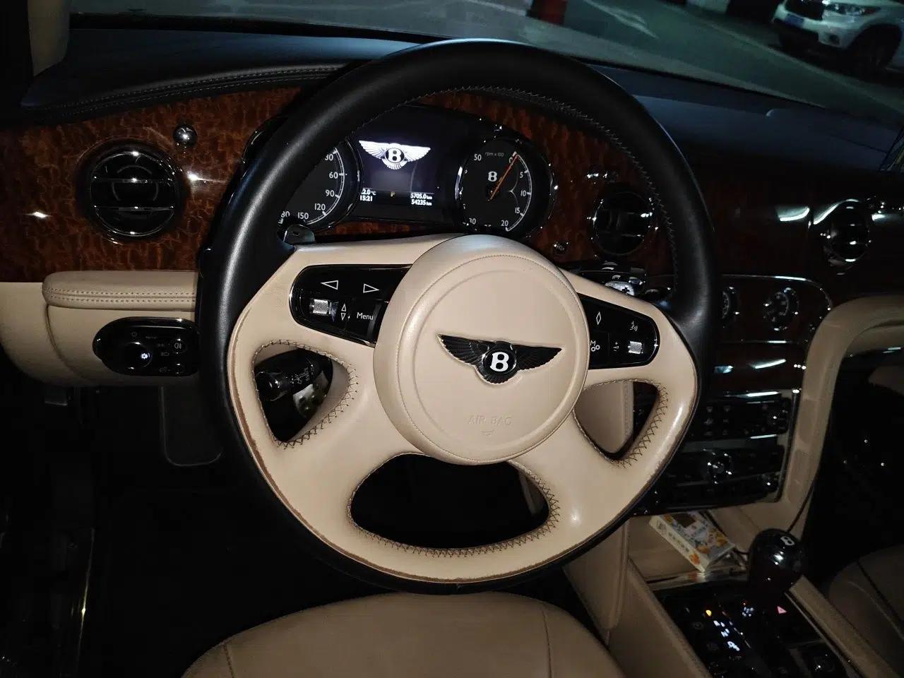 Bentley Mulsanne 2011 6.8T Deluxe Edition — миниатюра 11