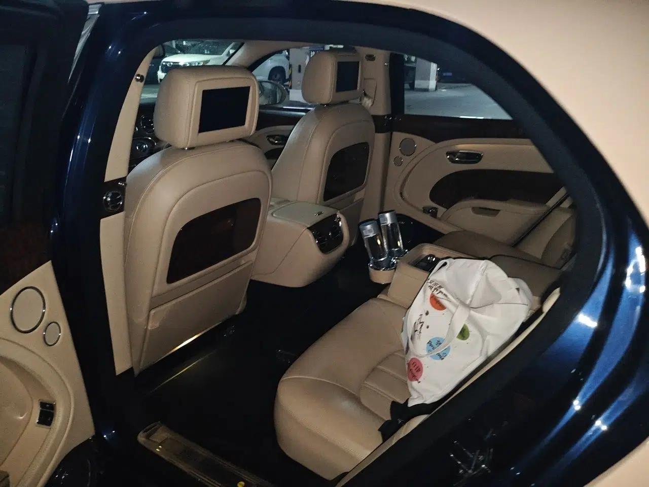 Bentley Mulsanne 2011 6.8T Deluxe Edition — миниатюра 18