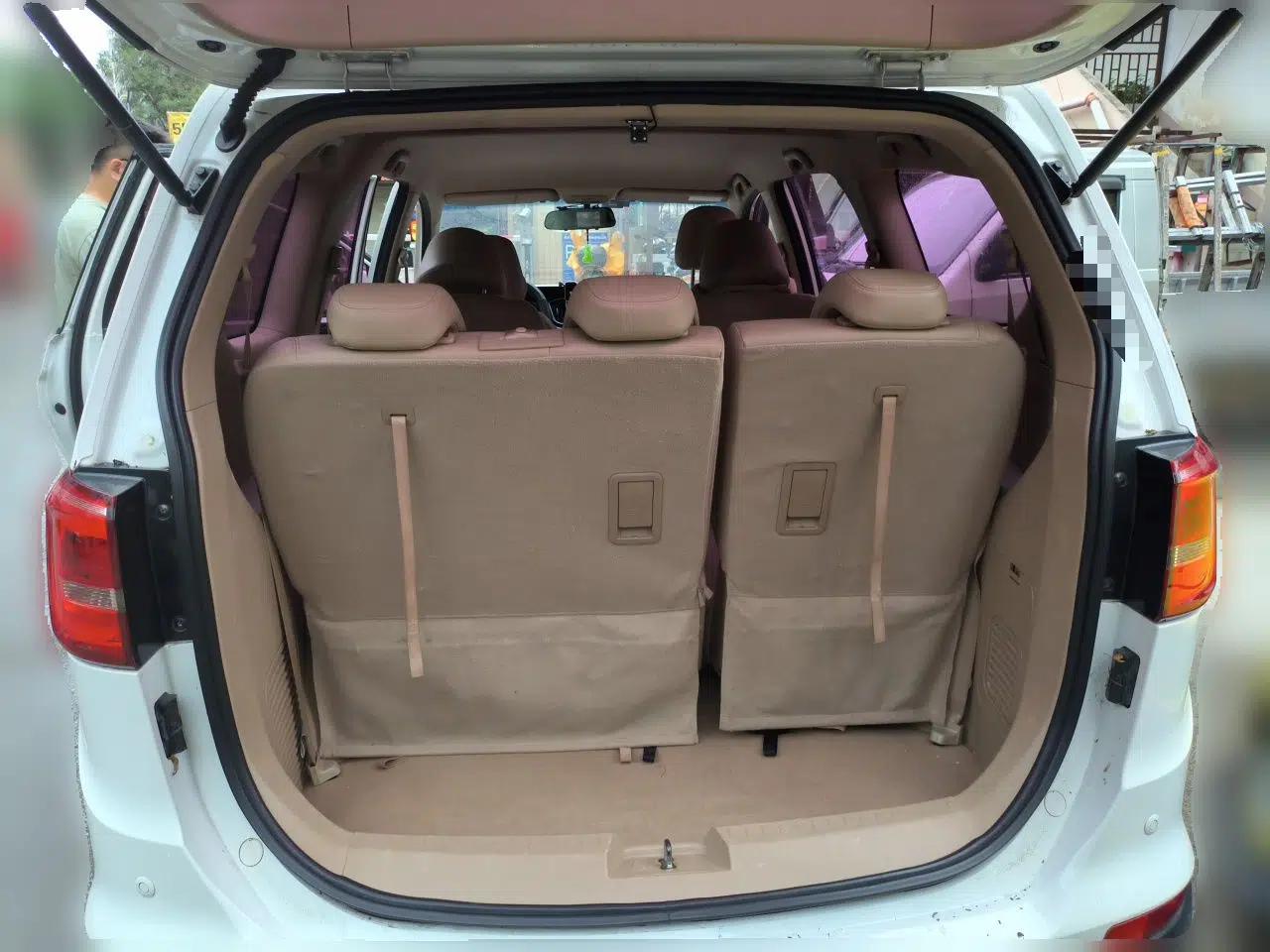 Baojun 730 2016 1.5T Manual Comfort Version 7 Seats — миниатюра 20