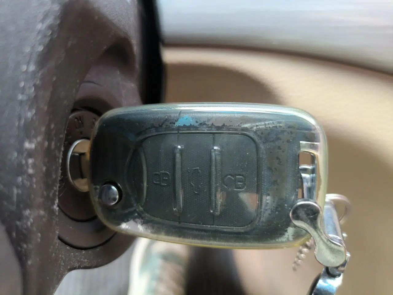 Baojun 730 2016 1.5T Manual Comfort Version 7 Seats — миниатюра 9