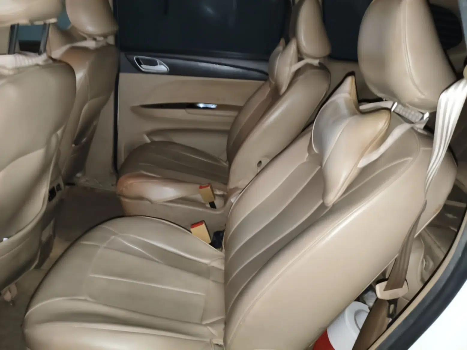 Baojun 730 2016 1.5L Manual Standard Version 7 Seats — миниатюра 18