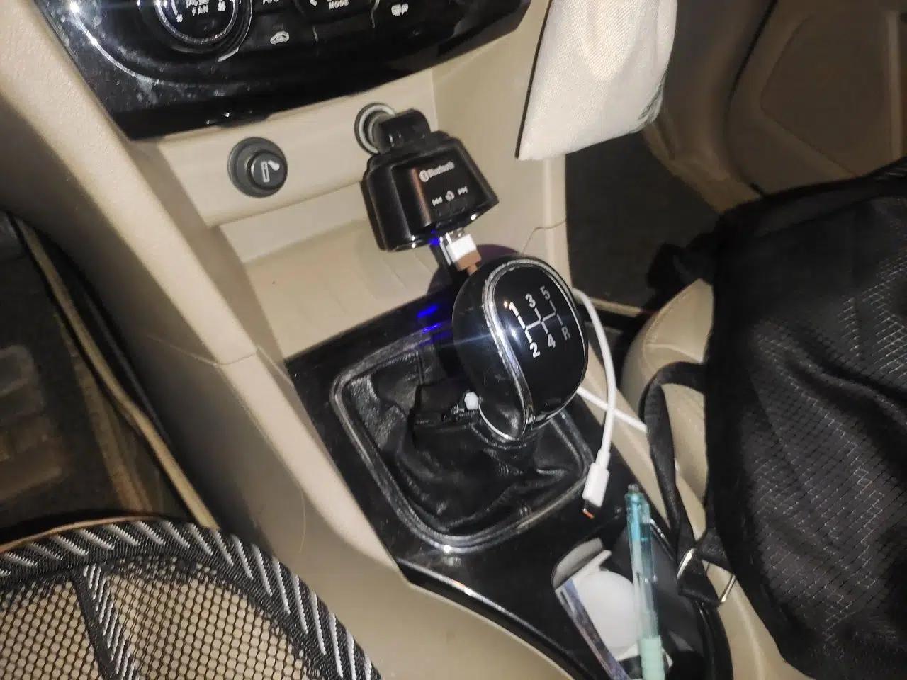 Baojun 730 2016 1.5L Manual Luxury Edition 7 Seats — миниатюра 15