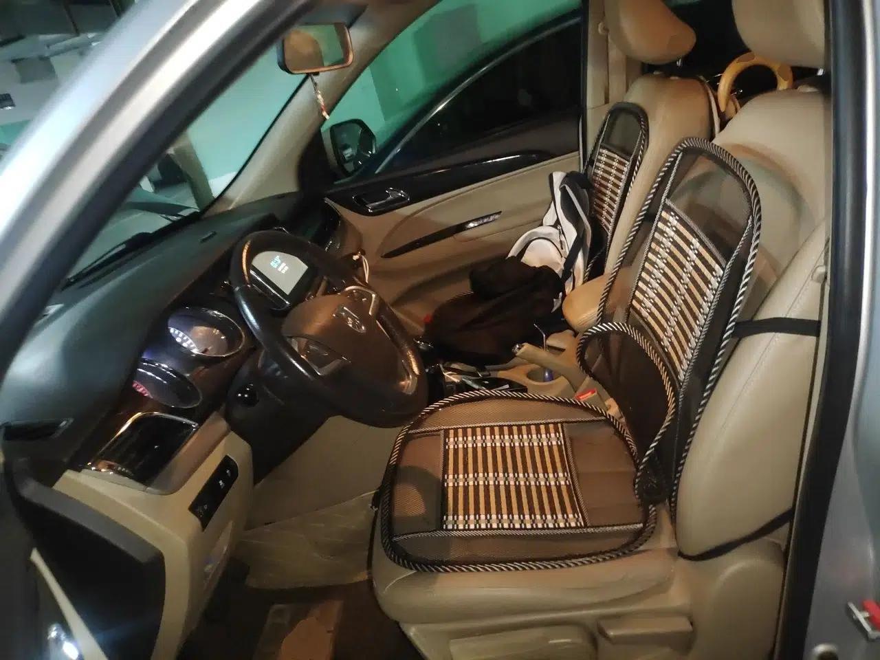 Baojun 730 2016 1.5L Manual Luxury Edition 7 Seats — миниатюра 16