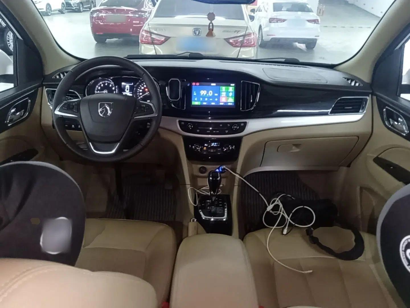 Baojun 730 2016 1.8L iAMT Luxury Model 7 Seats — миниатюра 13