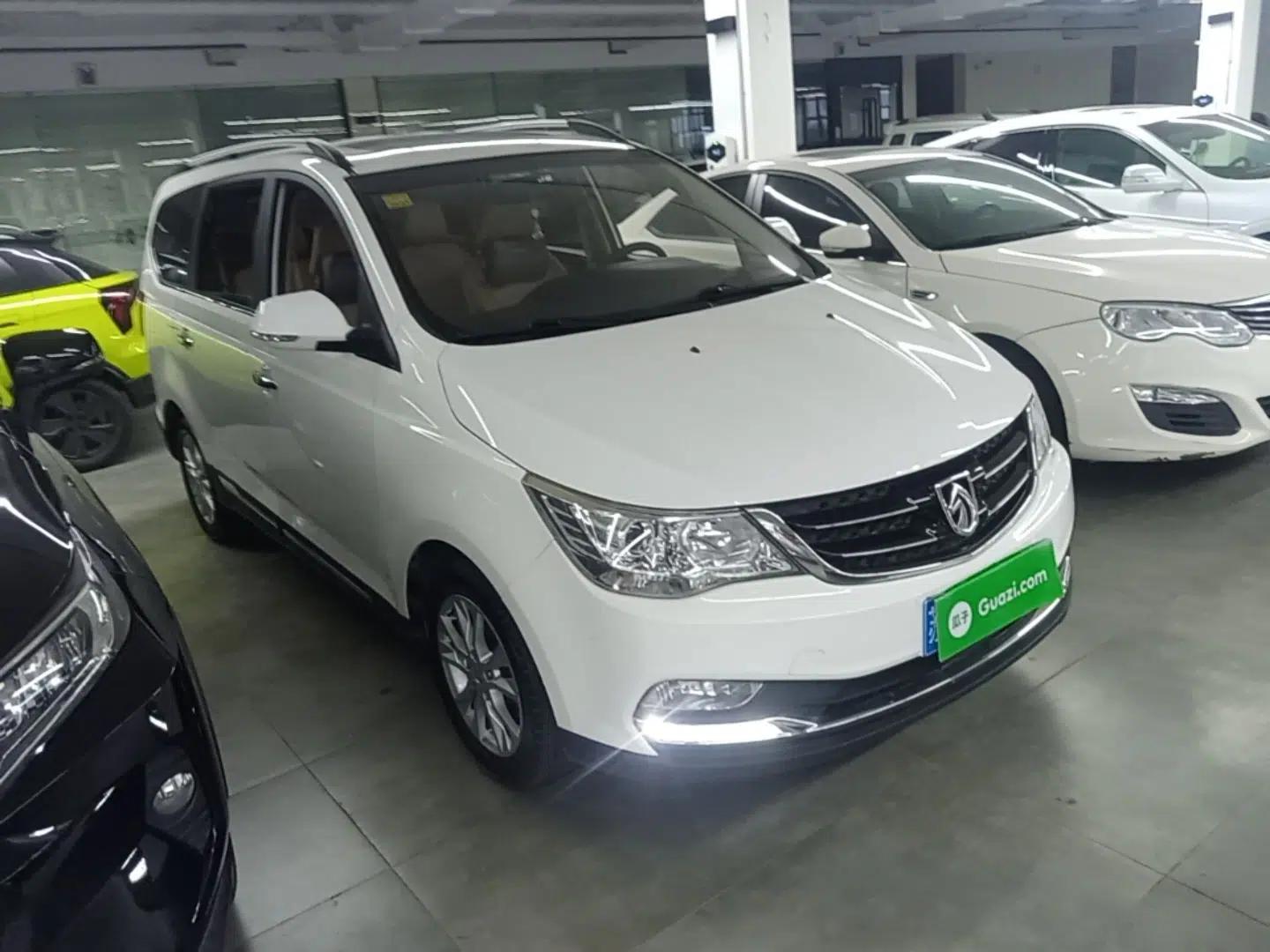 Baojun 730 2016 1.8L iAMT Luxury Model 7 Seats — миниатюра 3