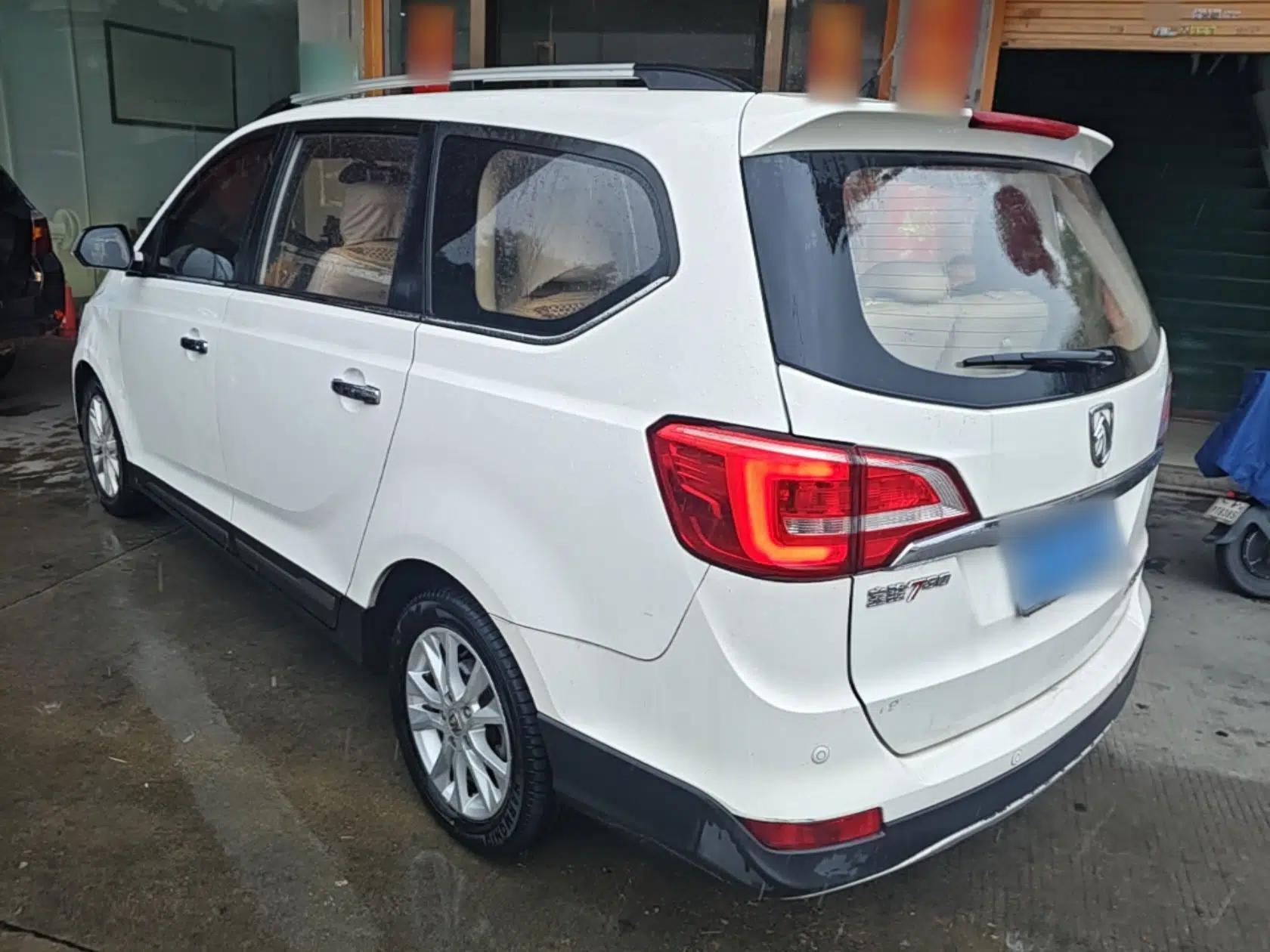 Baojun 730 2016 1.8L iAMT Comfort Version 7 Seats — миниатюра 4