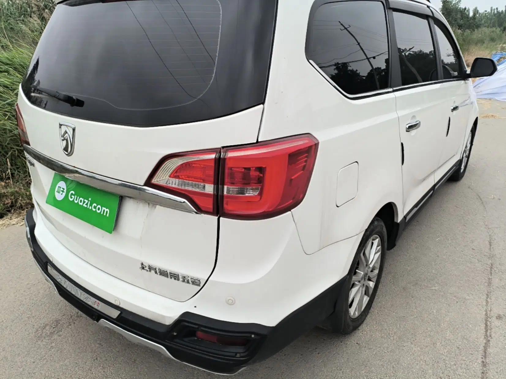 Baojun 730 2016 1.5L Manual Comfort Version 7 Seats China V Emission Standard — миниатюра 7
