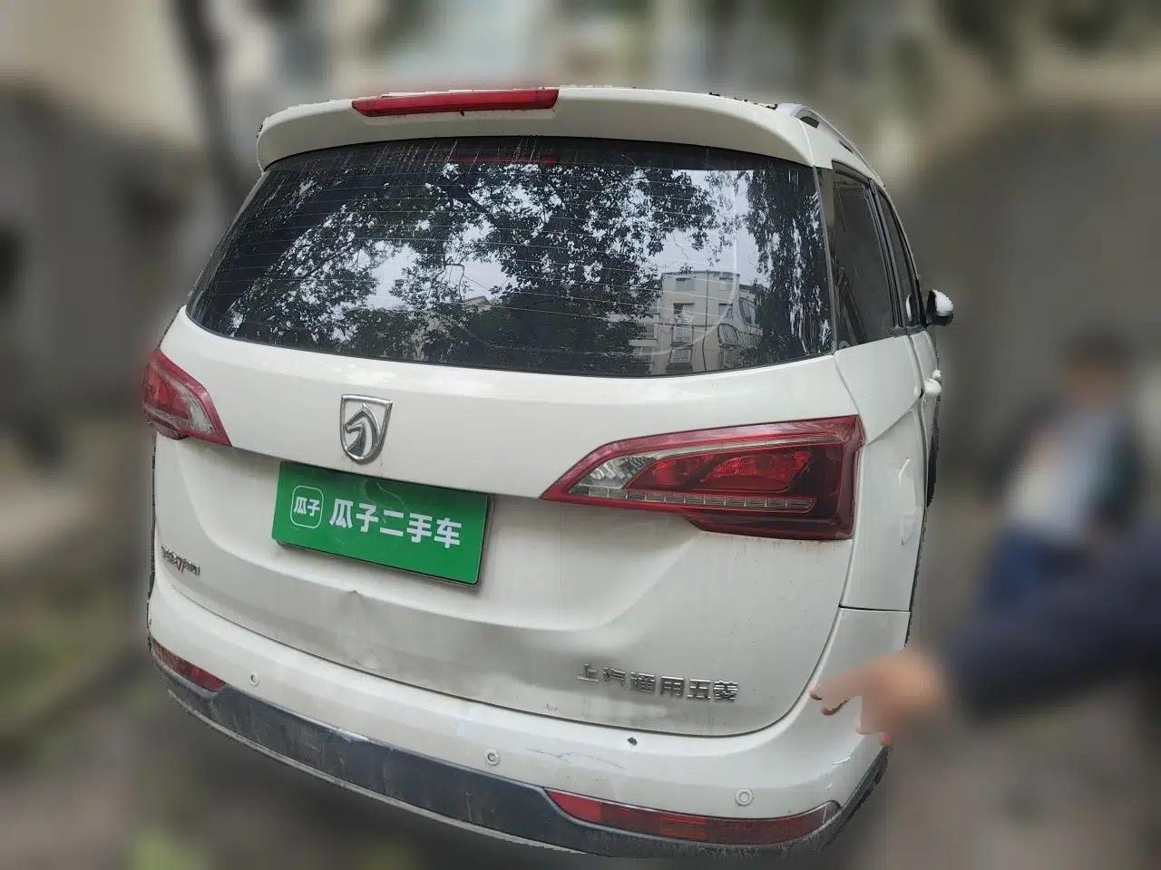Baojun 730 2021 1.5L Manual Fashion Version 7 Seats — миниатюра 6