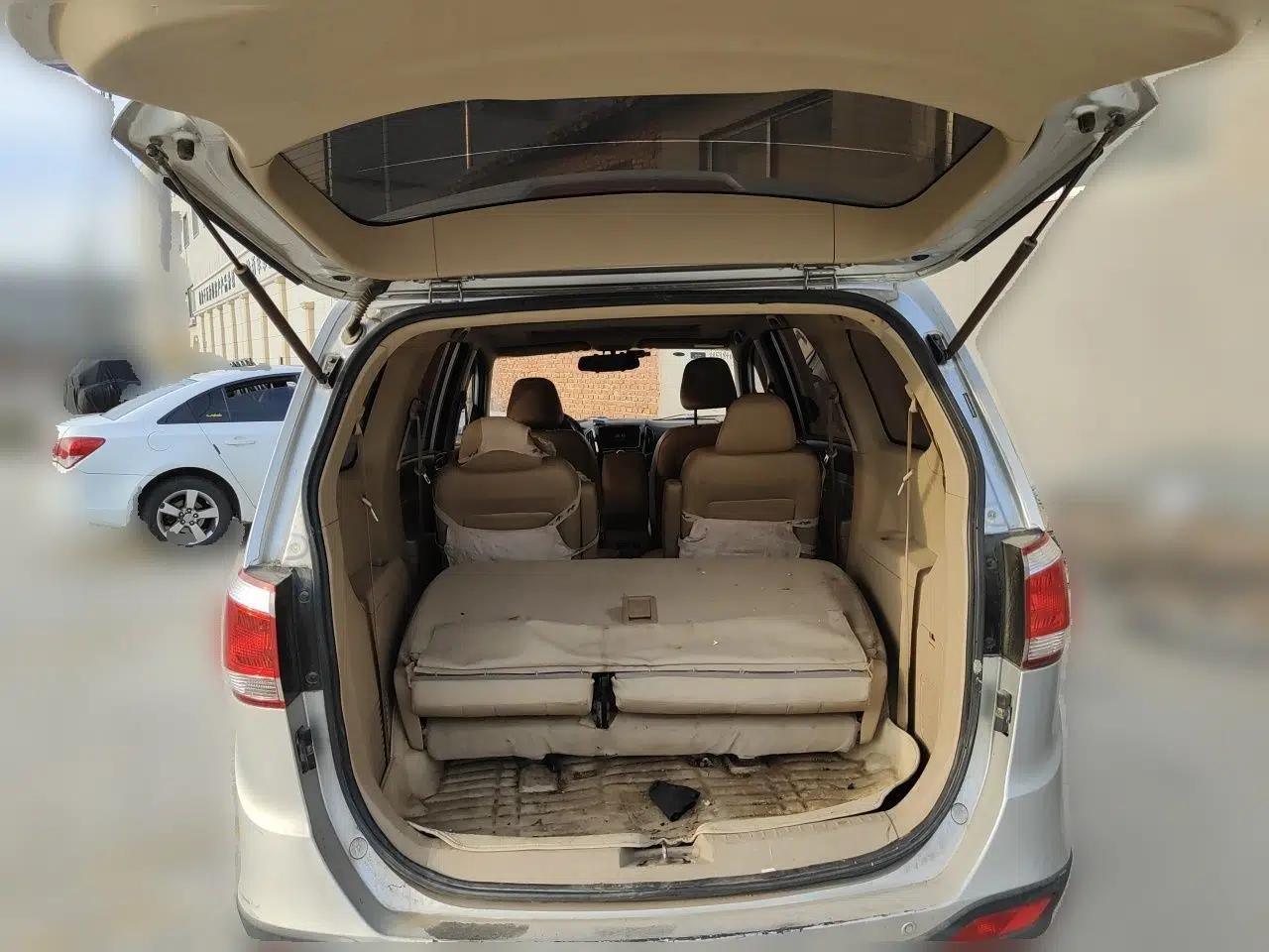 Baojun 730 2015 1.8L Manual Luxury Navigation ESP Version 7-seater — миниатюра 20