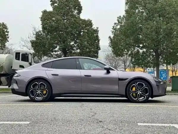 Xiaomi SU7 2024 Rear-Wheel Drive Long Range Advanced Intelligent Driving Pro Edition — миниатюра 12